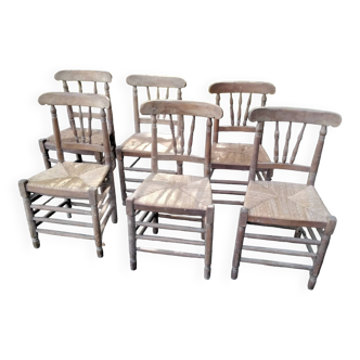 Chaises rustiques