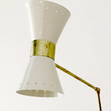 Wall mounted articulated 2-arm brass