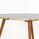 Table d'appoint triangulaire design moderne des années 60