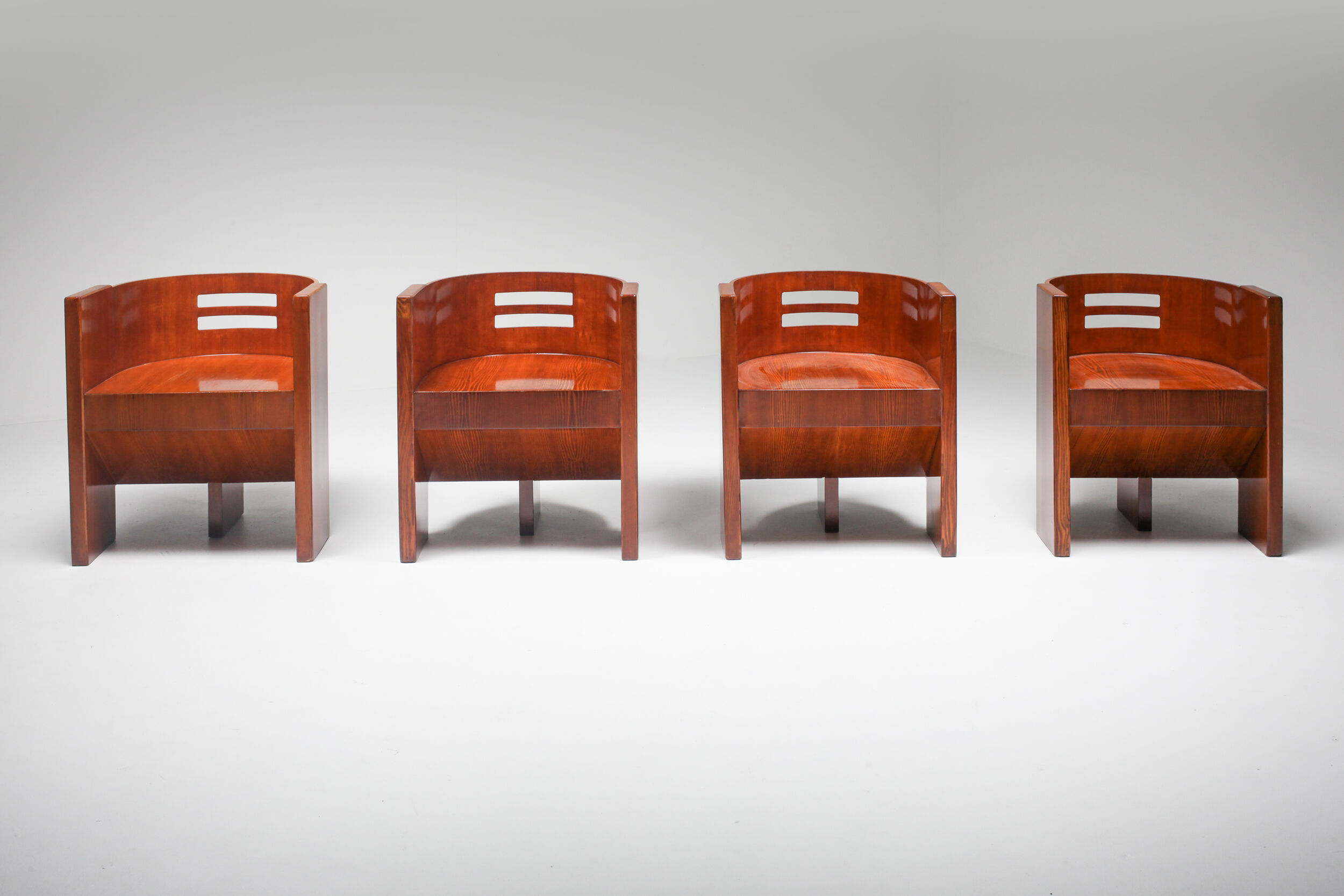Fauteuil moderniste en acajou - années 1930