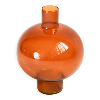 Amber round vase
