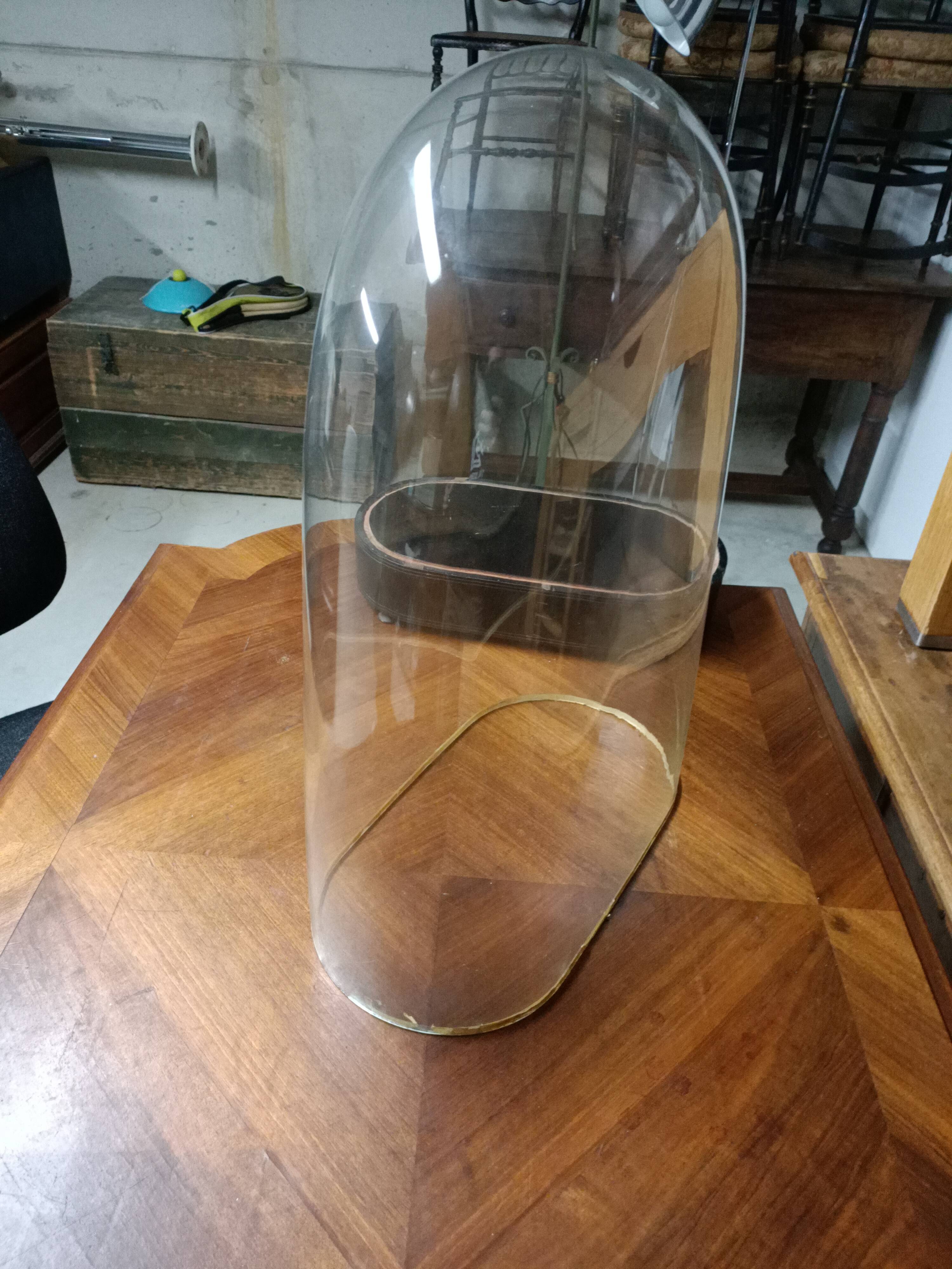 Napoleon 3 glass bridal globe