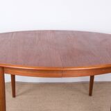 Danish oval teak dining table by Gudme Mobelfabrik 1960.
