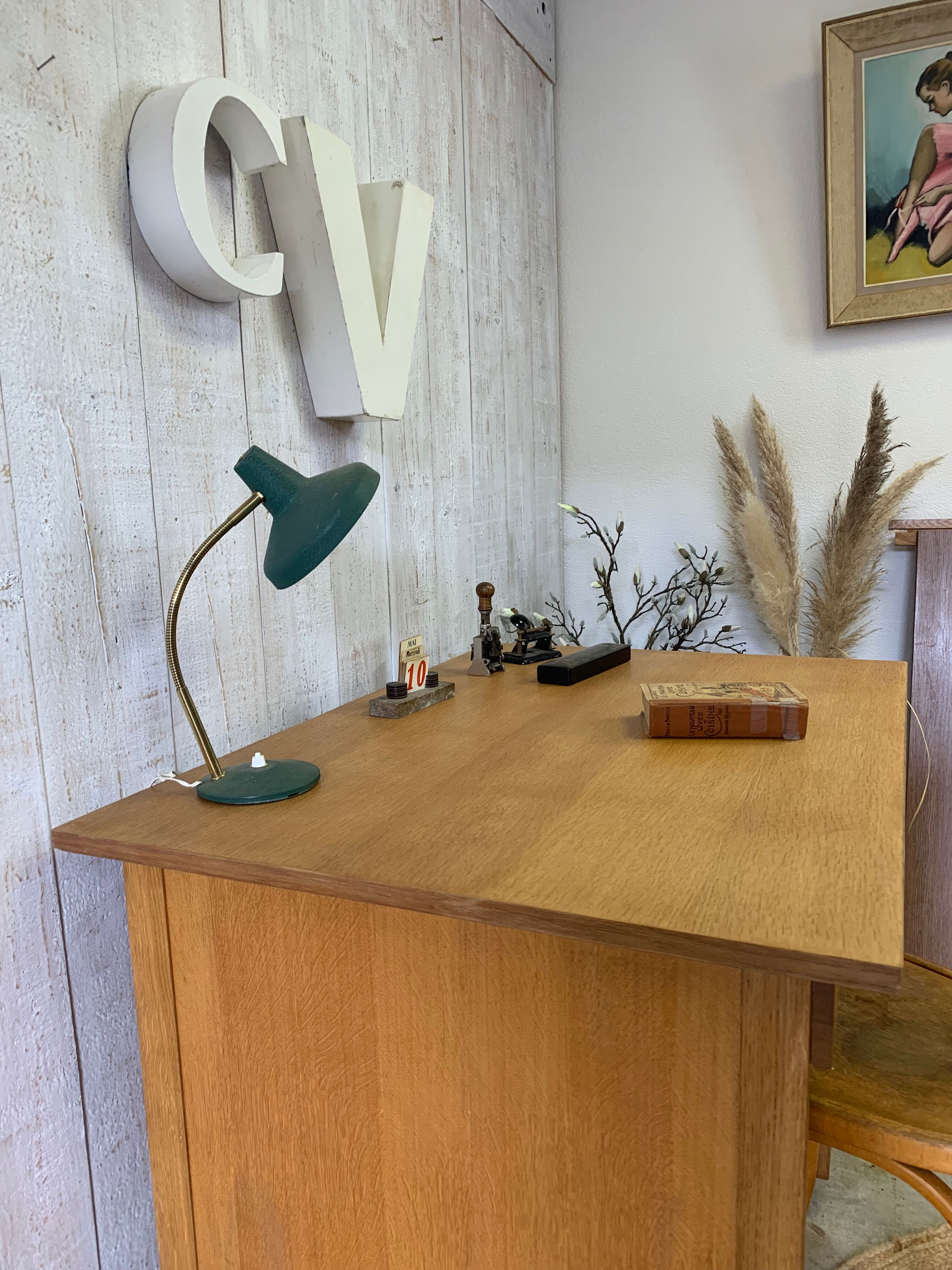 Vintage "spirol" desk