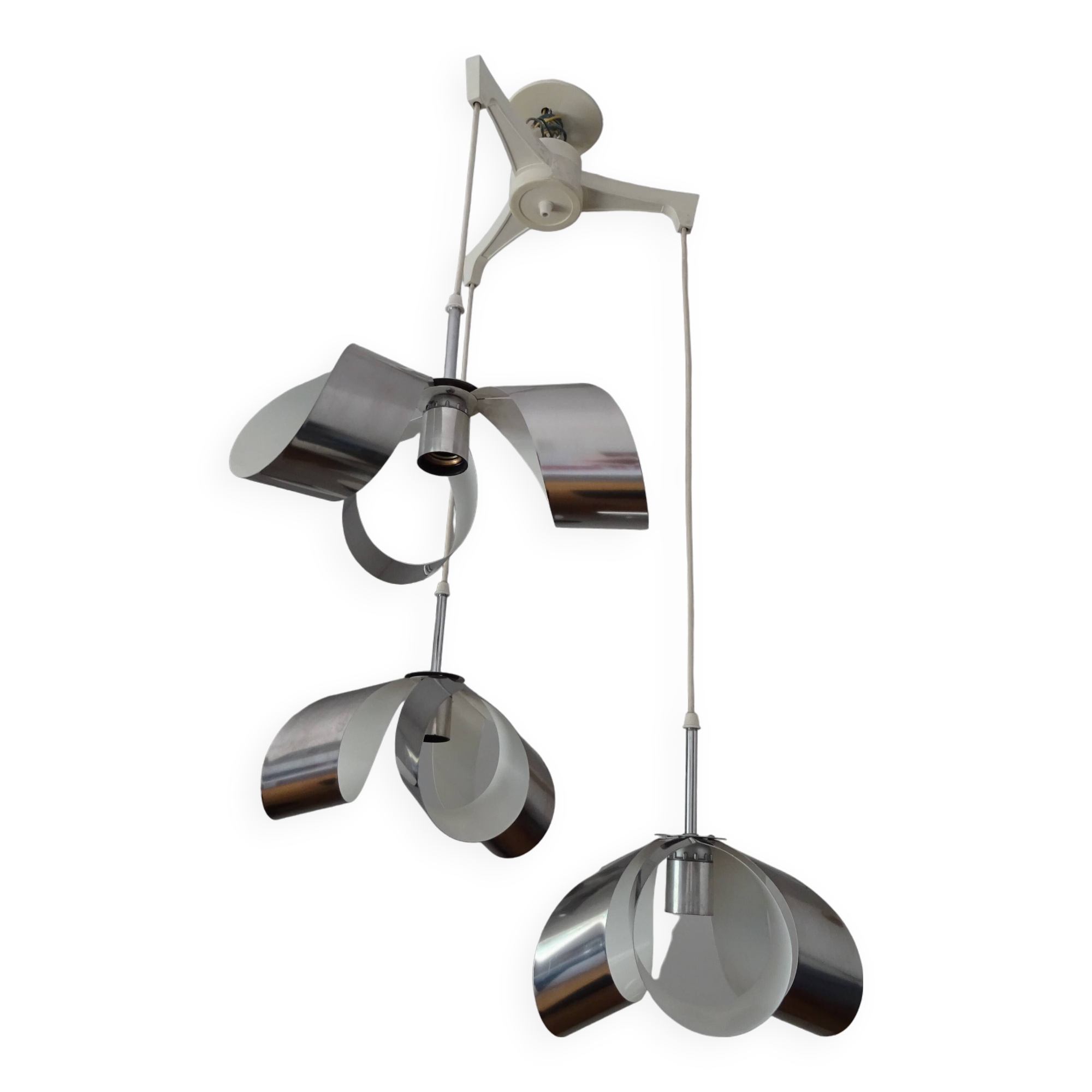 Stainless steel flower cascade suspension, 1970