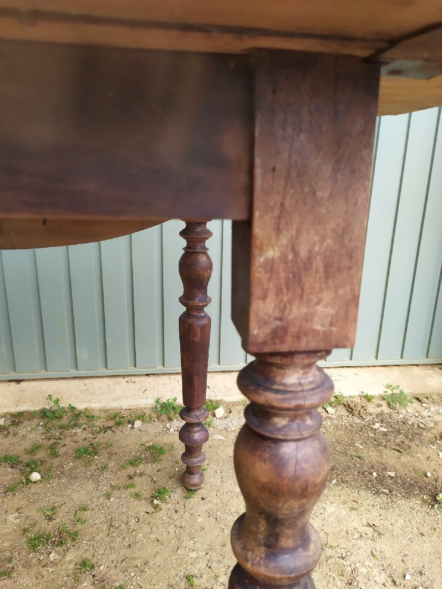 Old table