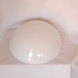 Plafonnier, années 70, opaline "méduse" blanche