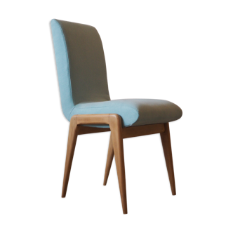 Chaise épurée style scandinave