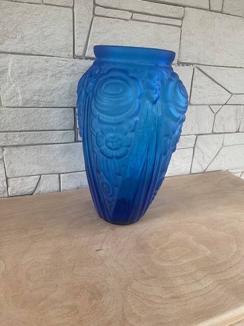 Art Deco vase by Julius Stolle for Niemen Stolle