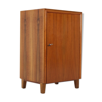 Meuble bar moderniste à fond miroité