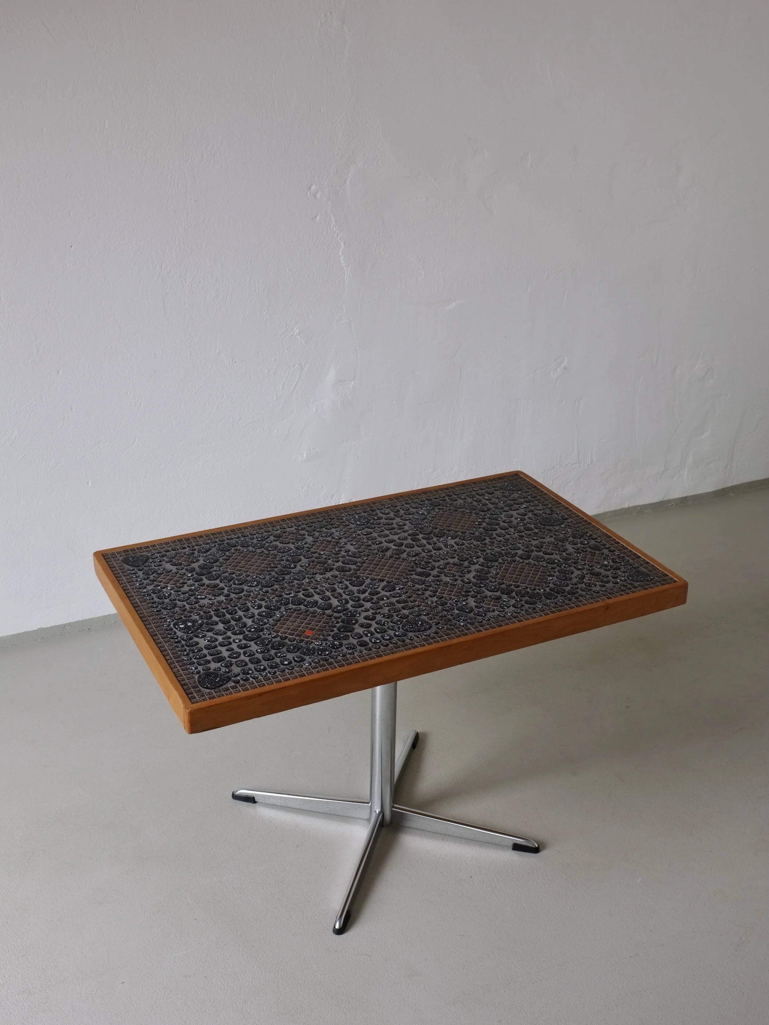 Mid-century mosaic swivel side table | 1960s