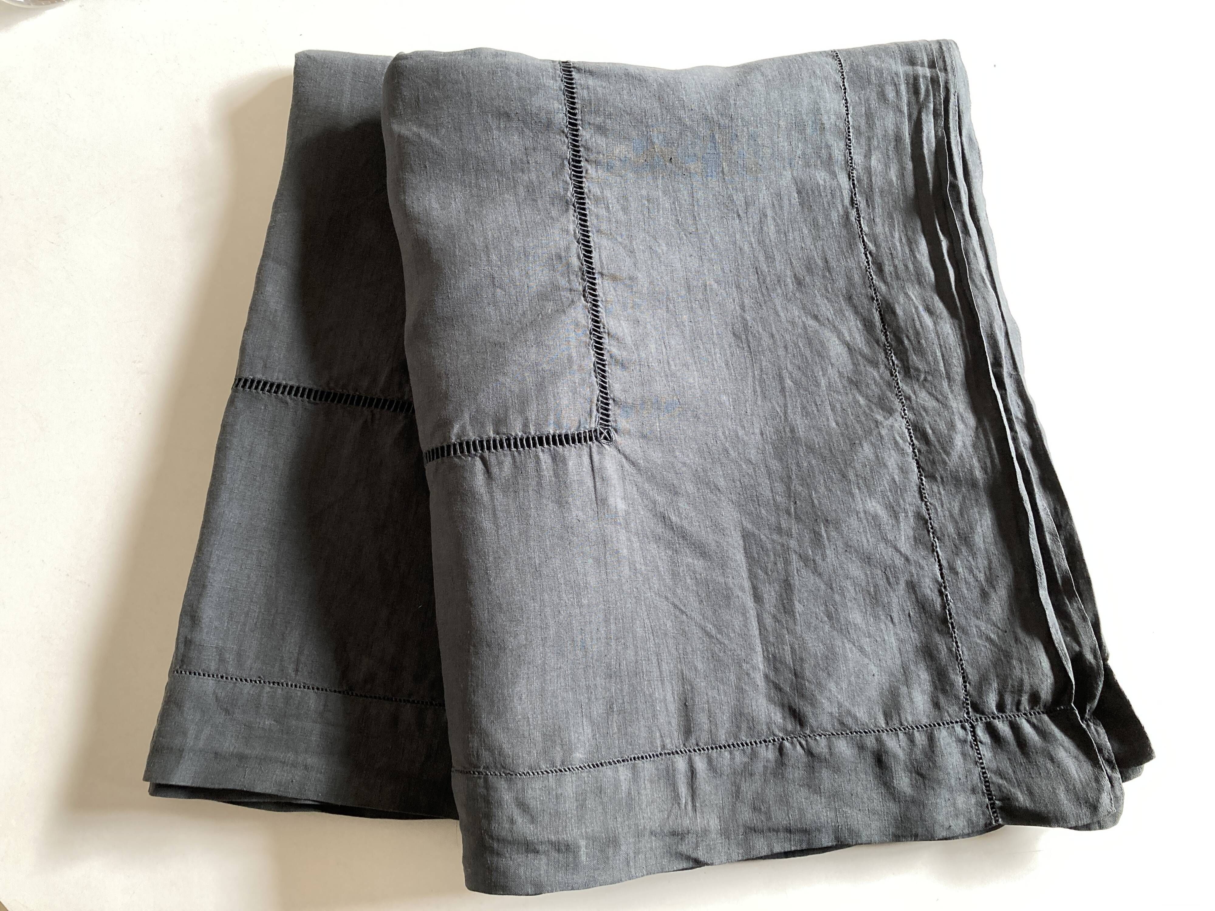 Day embroidered linen yarn, polka dots and richelieu over-salted old black 2.40m