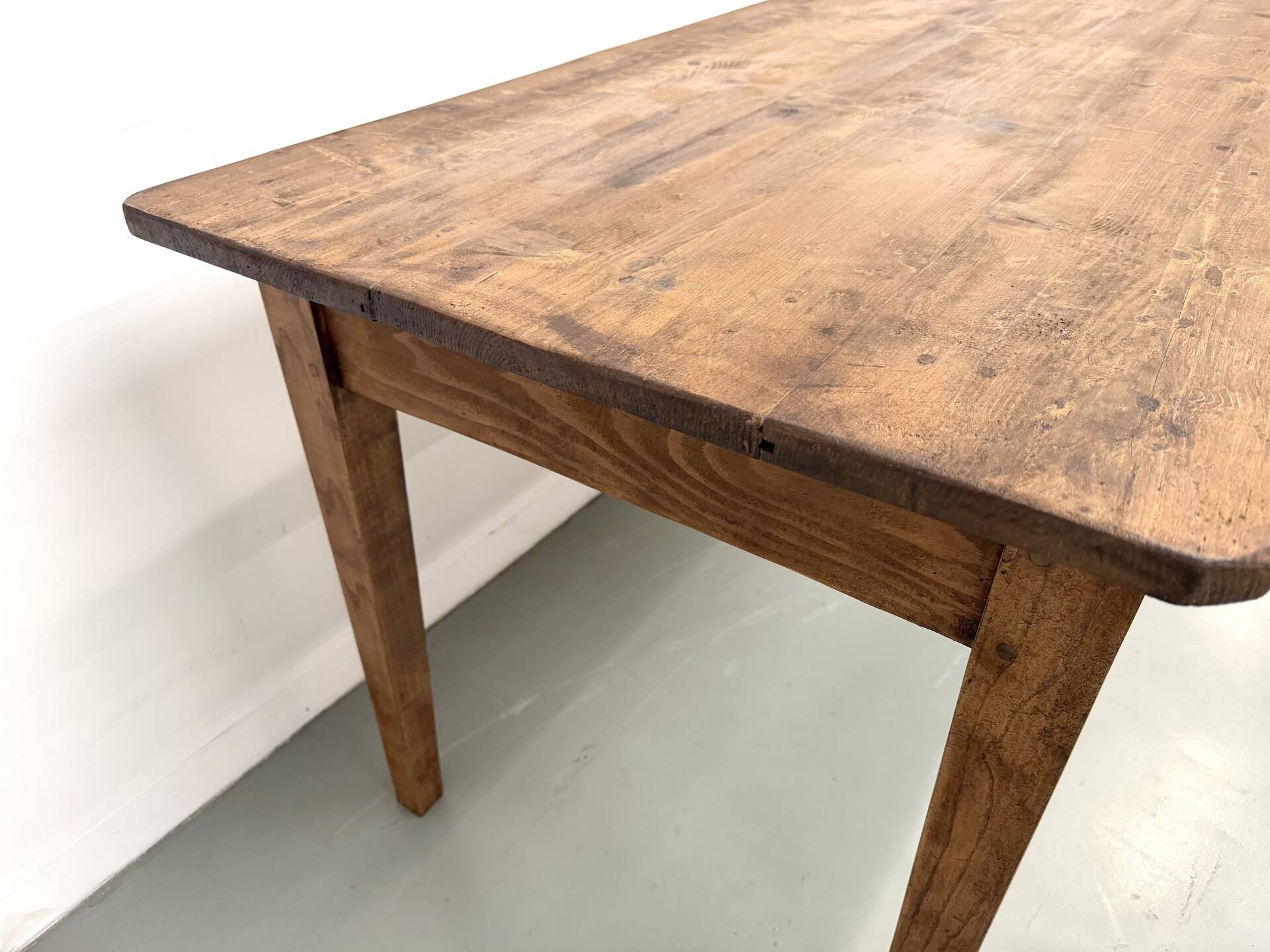 Vintage Pine Farm Table