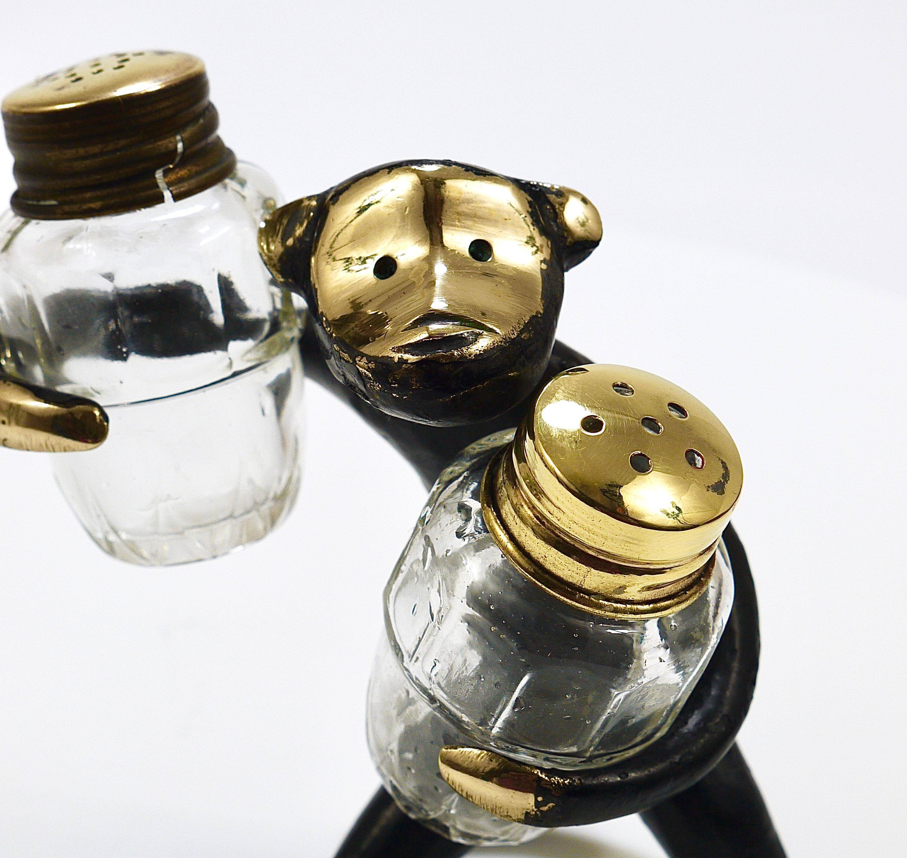 Set of salt and pepper shakers monkey Walter Bosse, Herta Baller, Austria, 1950s