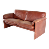 Leolux Bora Bora 2 seater sofa + footstool