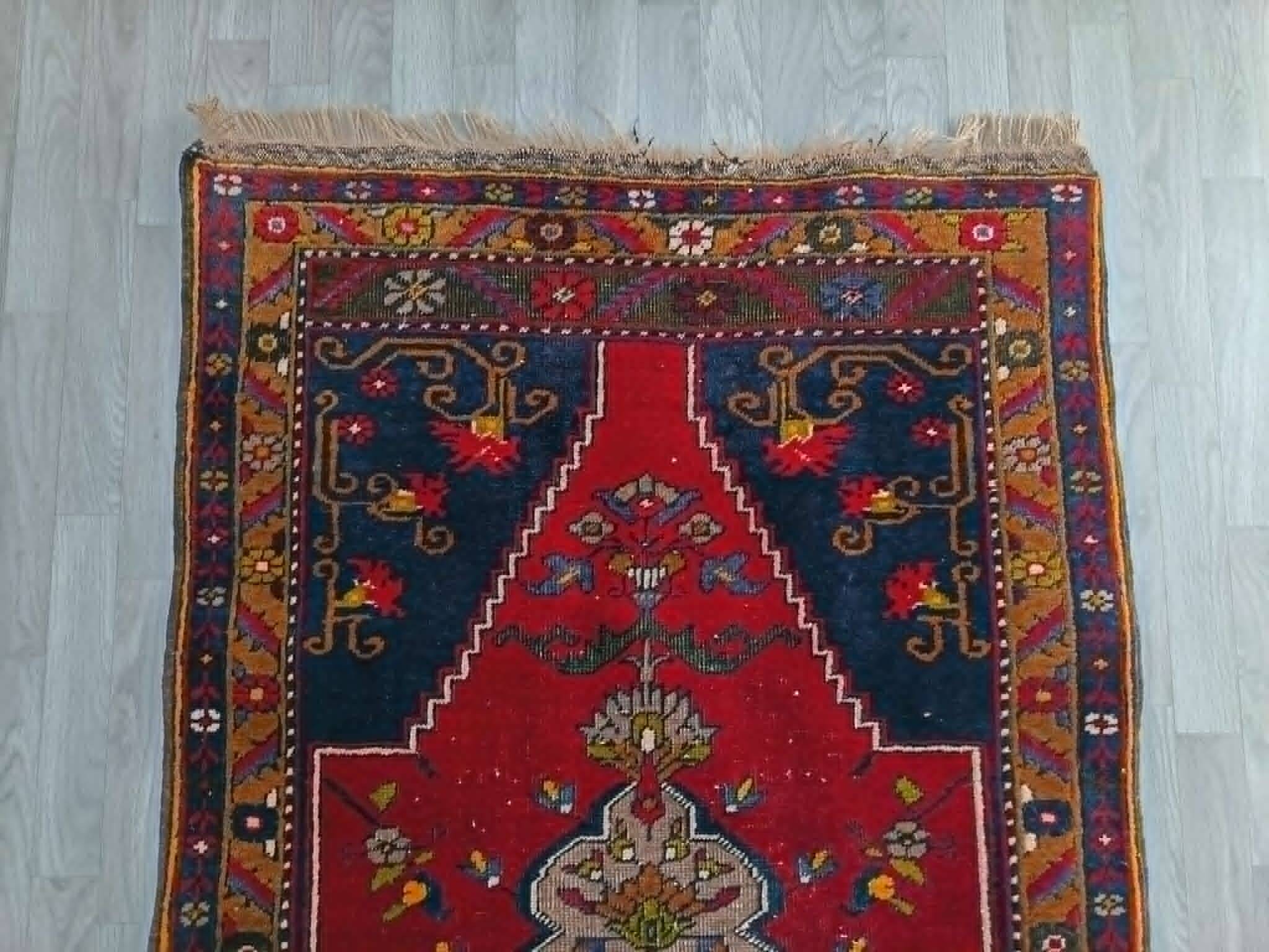 Handmade Yahyali carpet