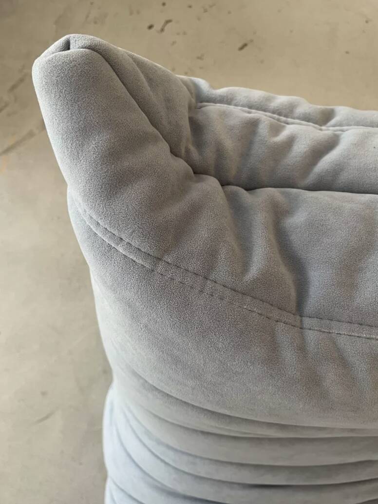 Chauffeuse bleue Michel Ducaroy