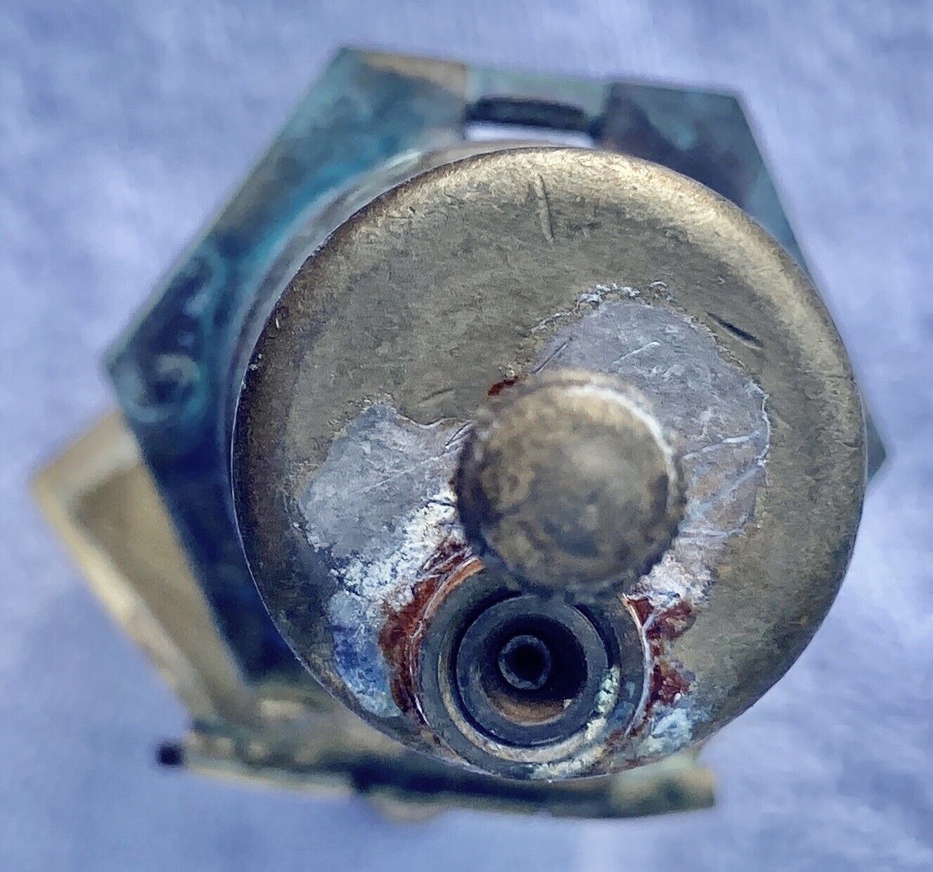 Table lighter antique