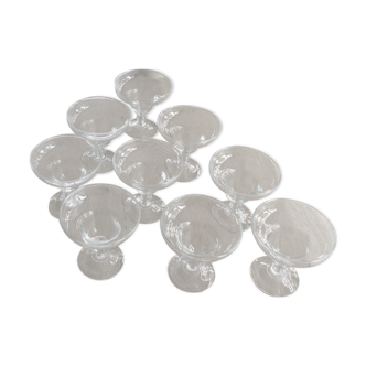 10 ice cups