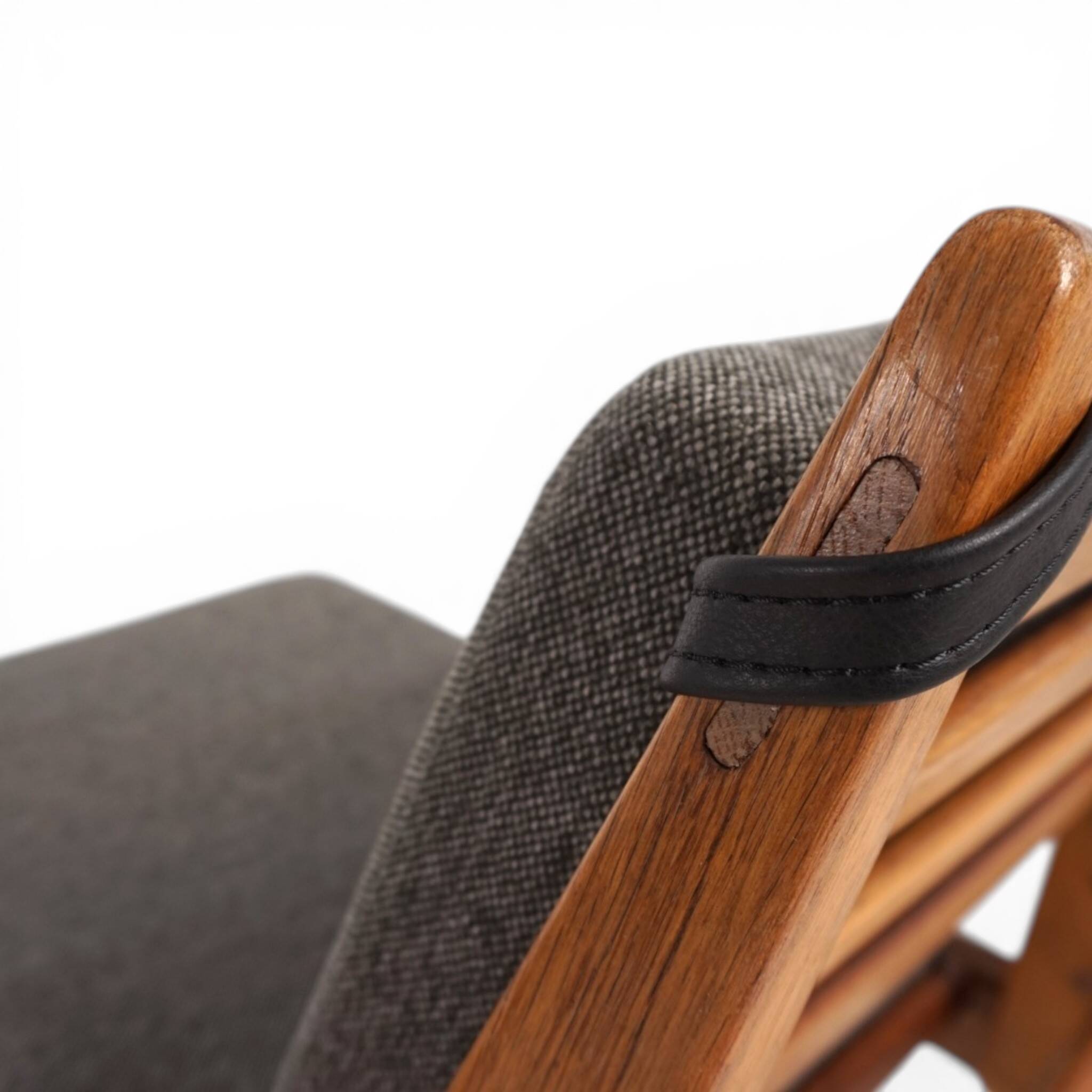 Hunting Chair lounge chair with ottoman by Heinz Heger for PGH Erzgebirgisc