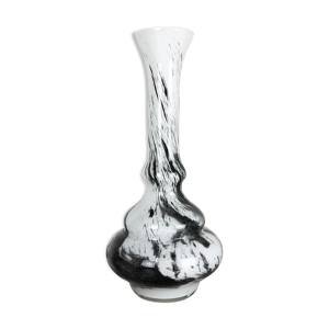 Vase pop art en opaline