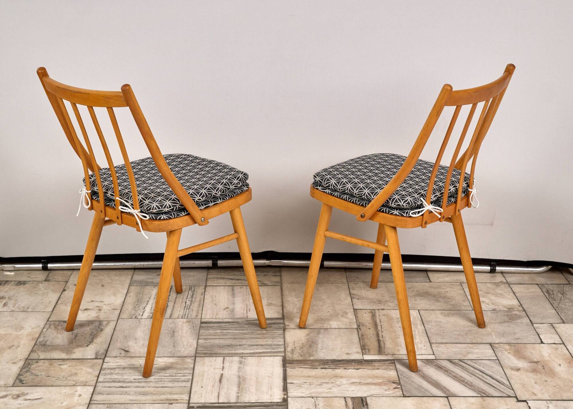 Set of 2 H-214 Dining Chairs by Jindřich Halabala, 1930s, Czechoslovakia
