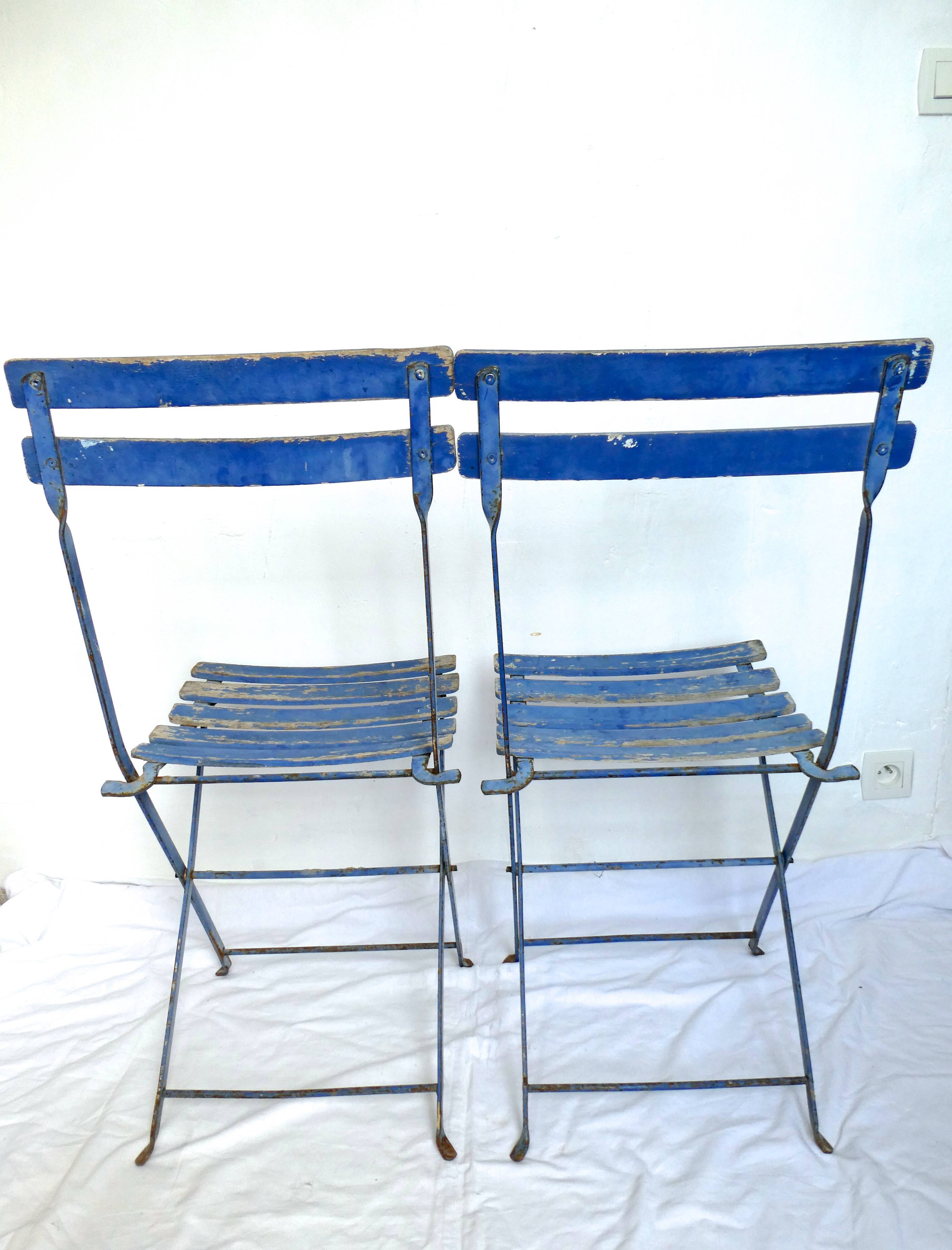 Paire de chaises de jardin anciennes, pliantes