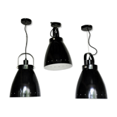 Trio of industrials hanging lamps