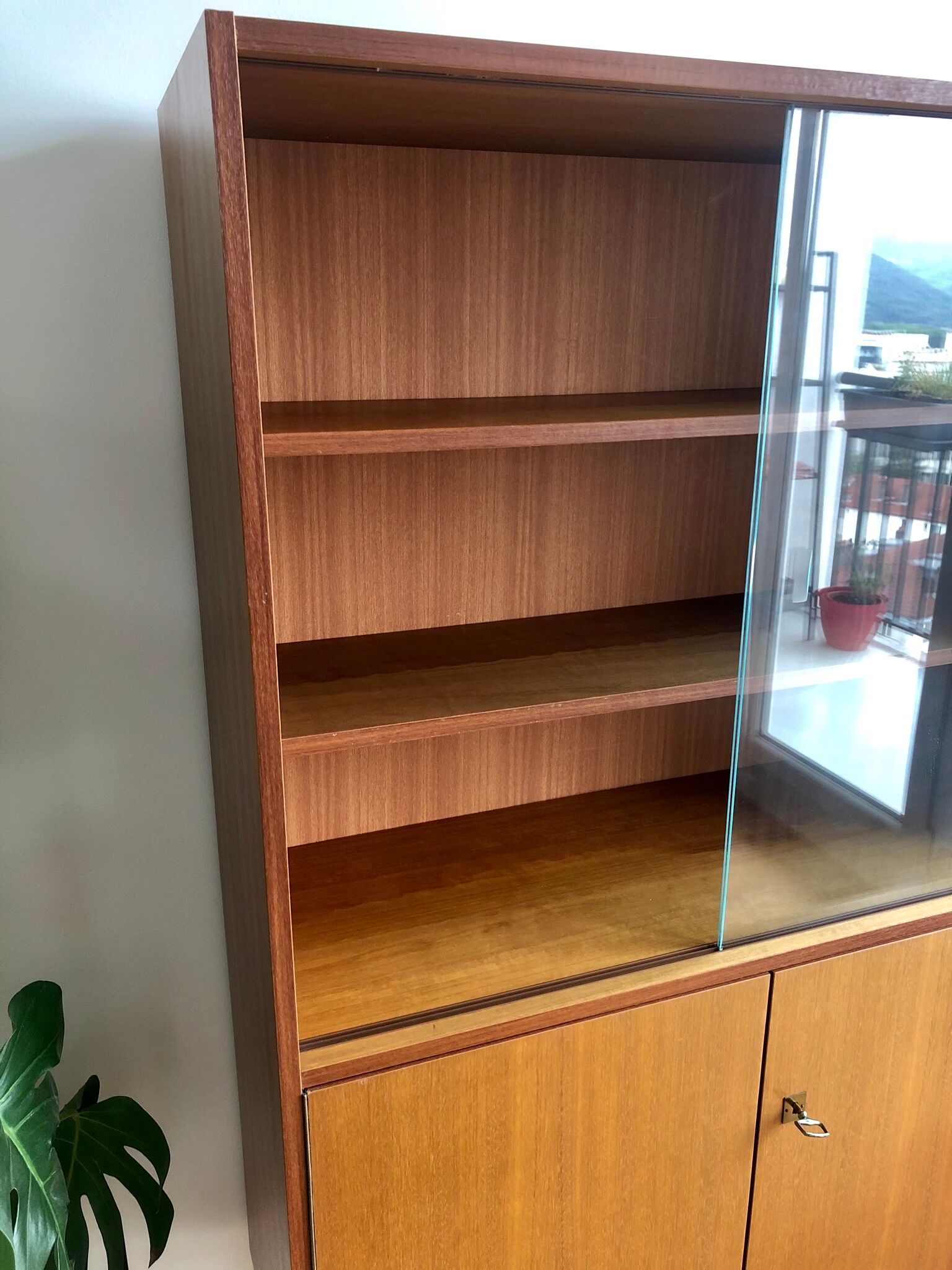 60s library showcase