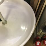 Old school washbasin