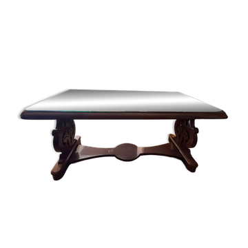 English coffee table in mahogany – Victorian legs circa 1880 – provenance