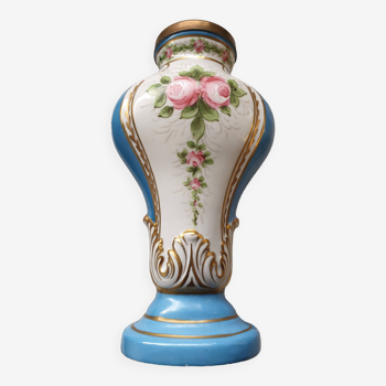 Vase porcelaine signé chanèle made in France