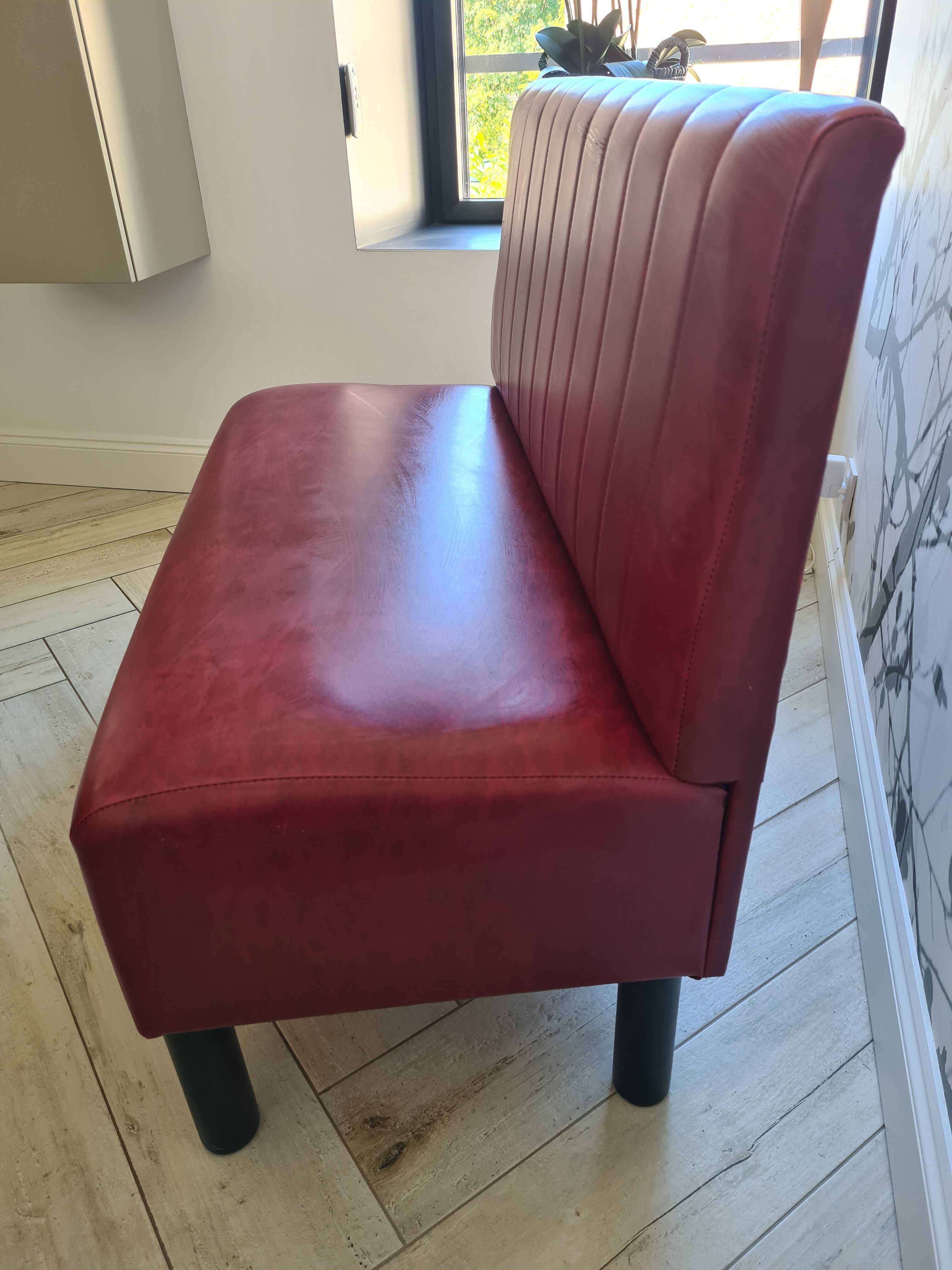 2 benches of bistro imitation leather