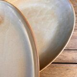 Set of 2 oval stoneware dishes