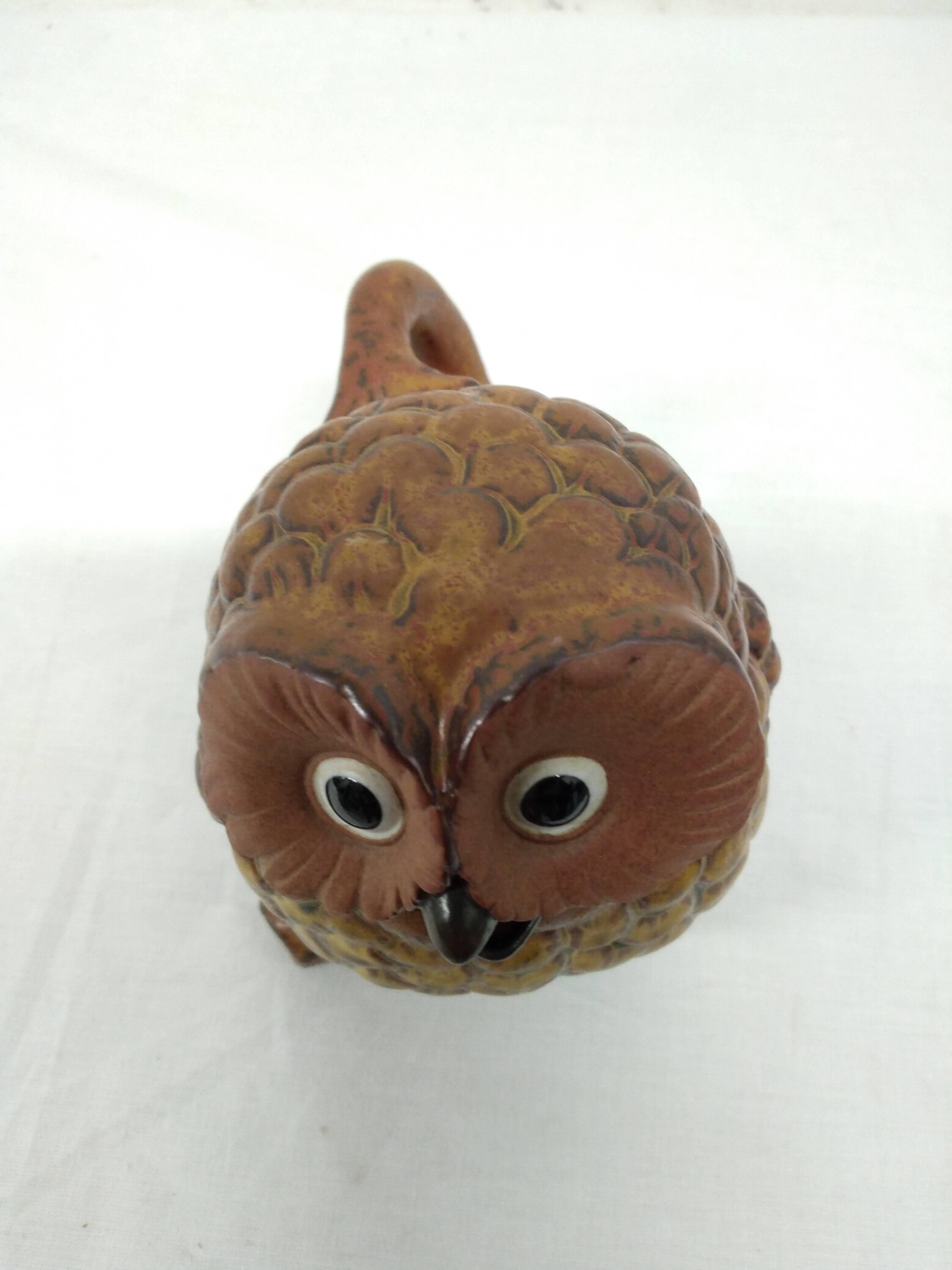 Zoomorphic owl teapot