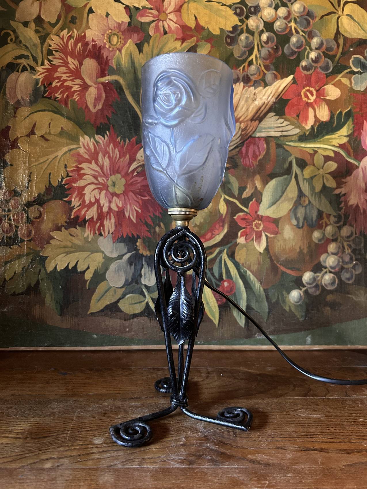 Art Deco lamp in blue glass paste with rose decoration – poetic rarity