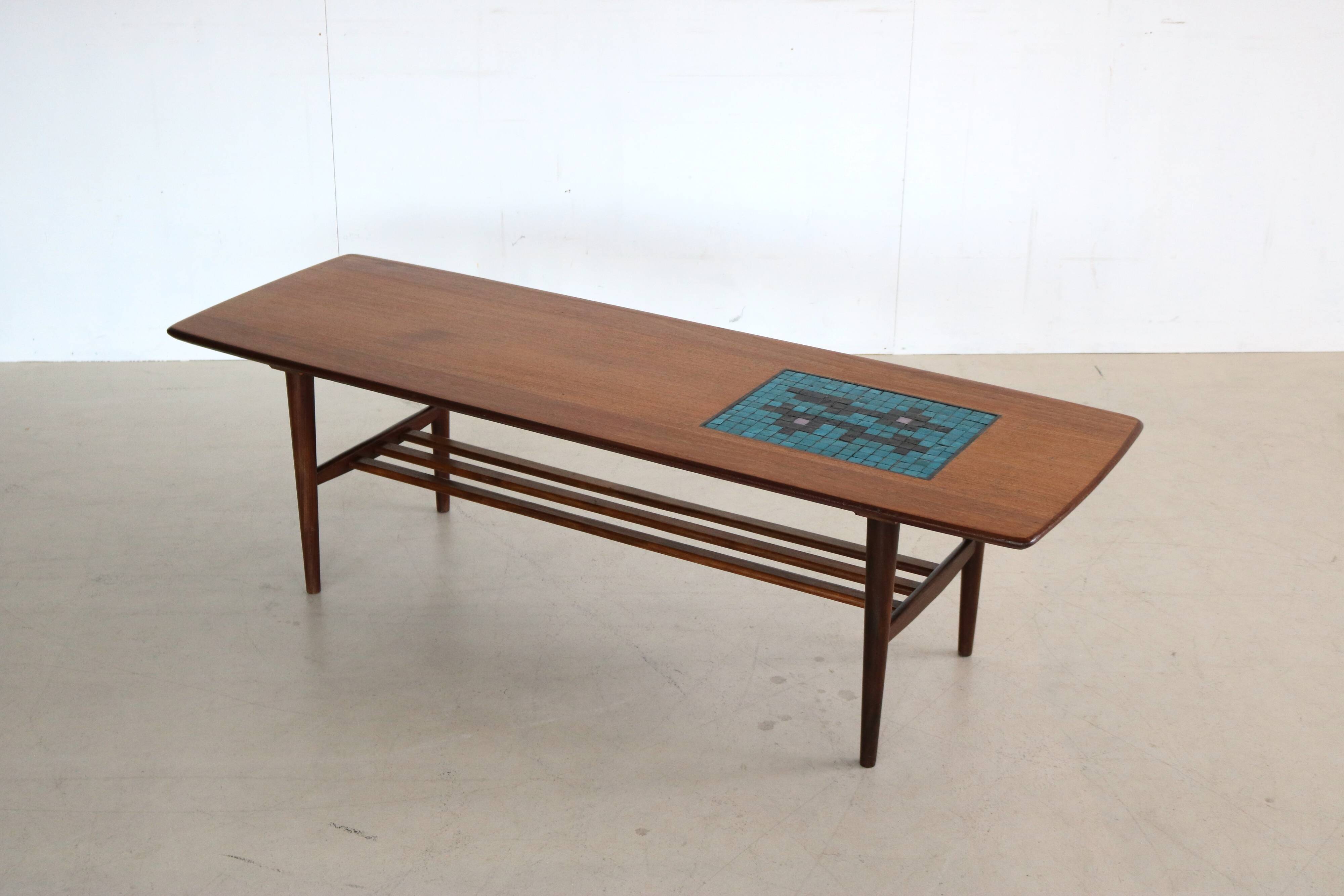 Vintage teak coffee table by wébé, van teeffelen
