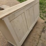 Trade furniture counter