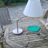 Lampe design à poser inclinea unilux