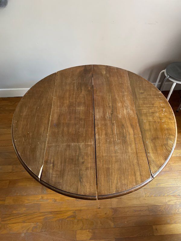 Round walnut table
