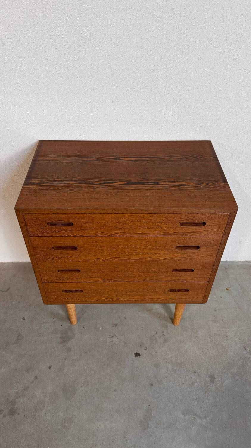 Danish chest of drawers in wengé