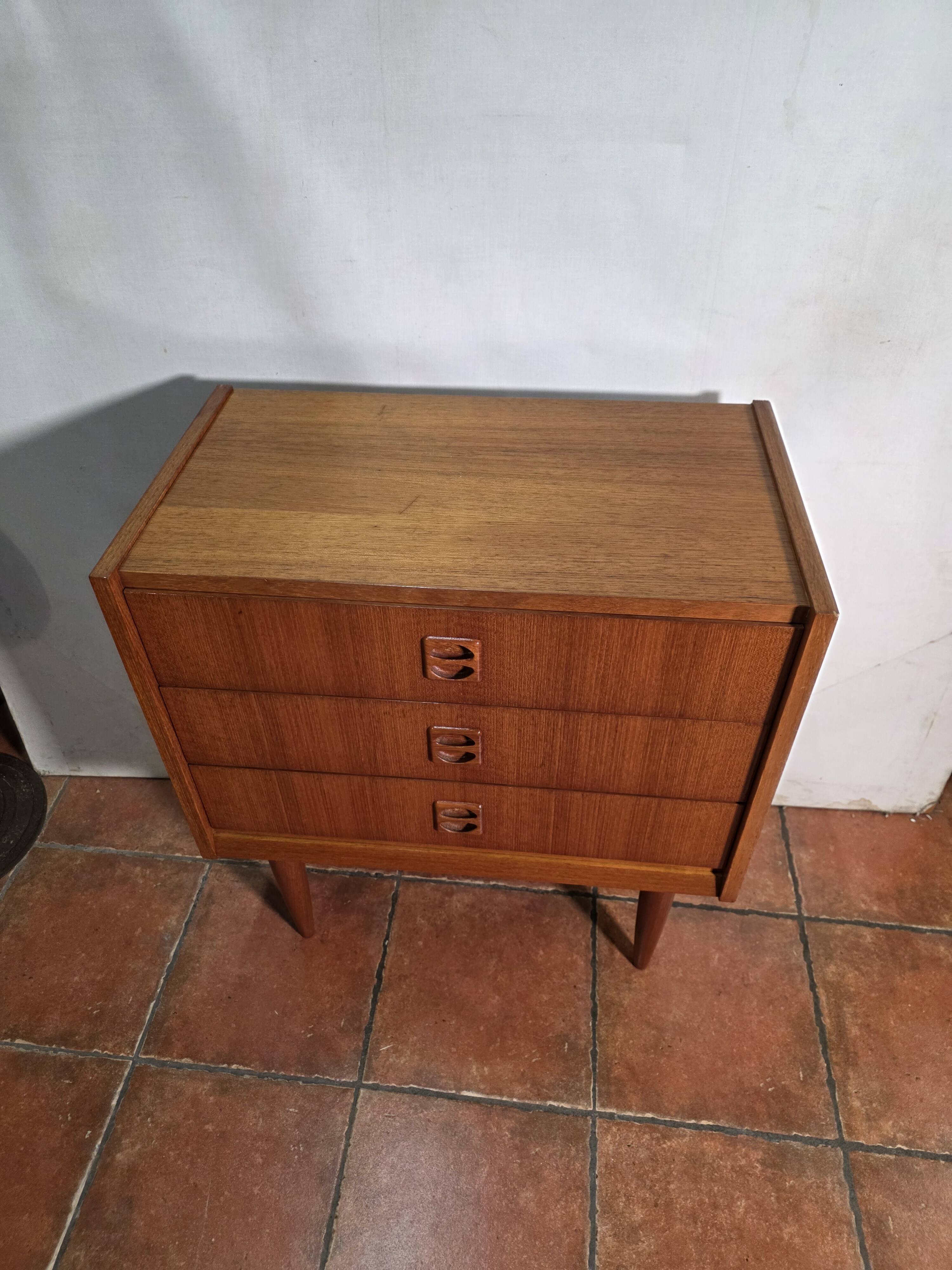 Scandinavian teak chest of drawers from the 1960s.