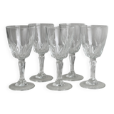 5 verres à liqueur en cristal transparent.