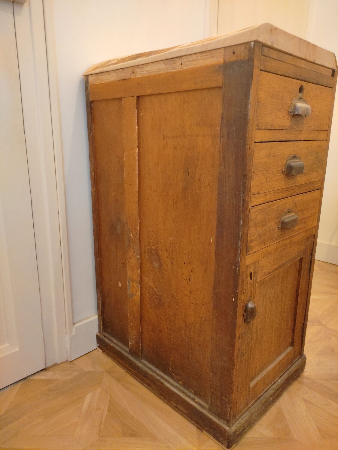 Wooden craft furniture