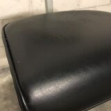 Vintage workshop chair in black skai swivel adjustable in height feet in star