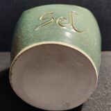 Pot pour le sel en grès vintage