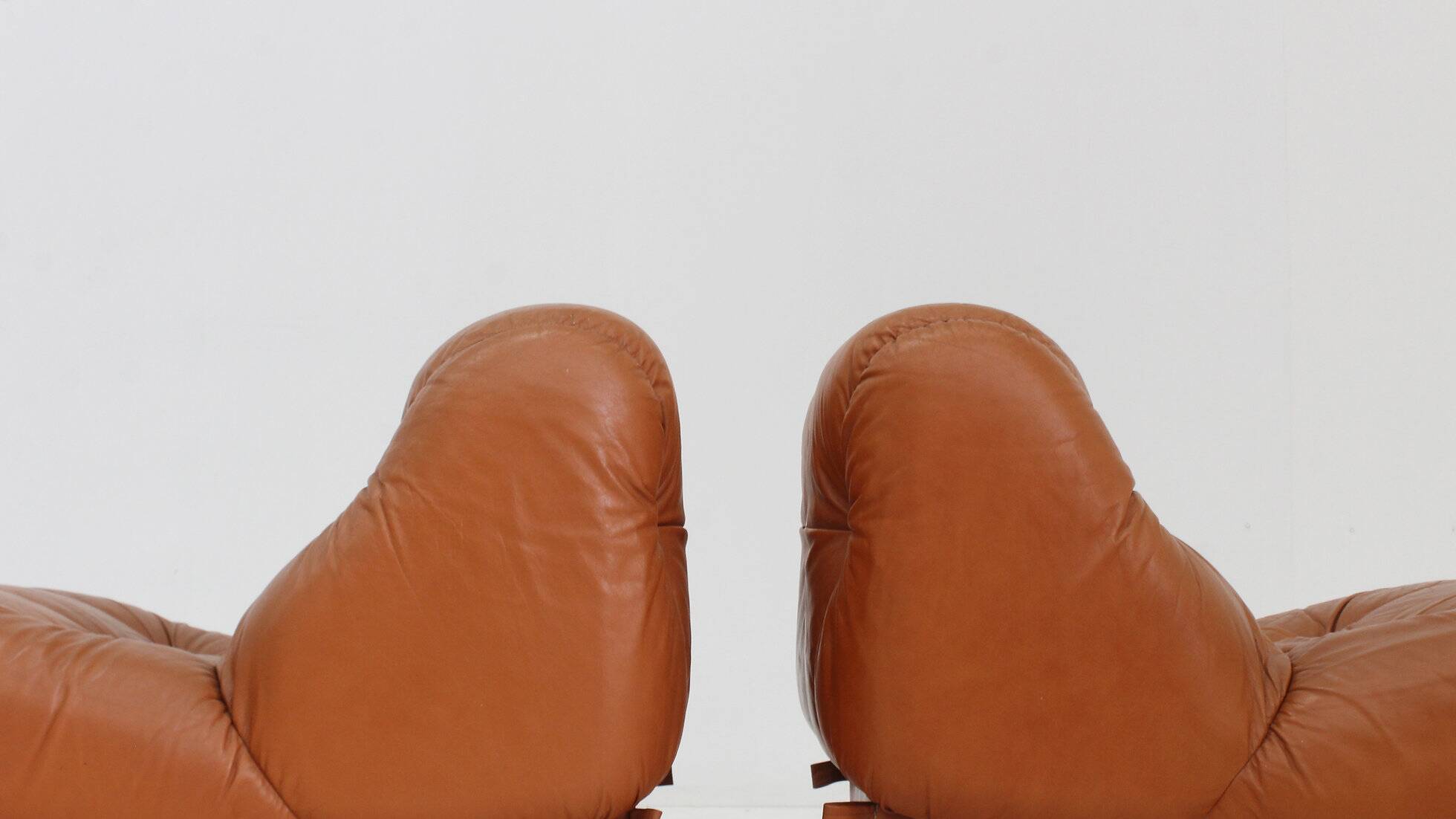 Set of vintage Mimo Padova Nuvolone lounge chairs in cognac leather, Italy, 1970s