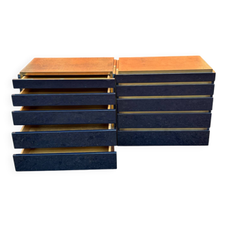 Commodes laquées bleu et laiton Jean Claude Mahey 1970