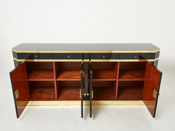 Enfilade laquée noire et laiton signée J.C. Mahey années 70