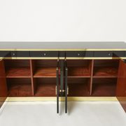 Enfilade laquée noire et laiton signée J.C. Mahey années 70